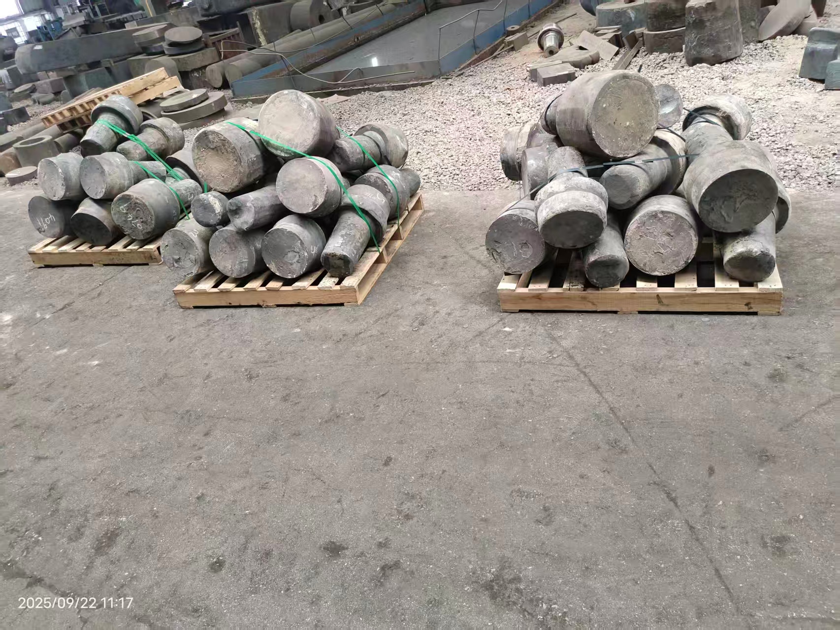 Sztuka tysięcy młotów: początki i rozwój kucia.